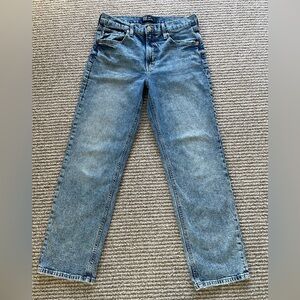 Gap 90s Loose Straight Leg Jeans
Mid rise medium blue wash
